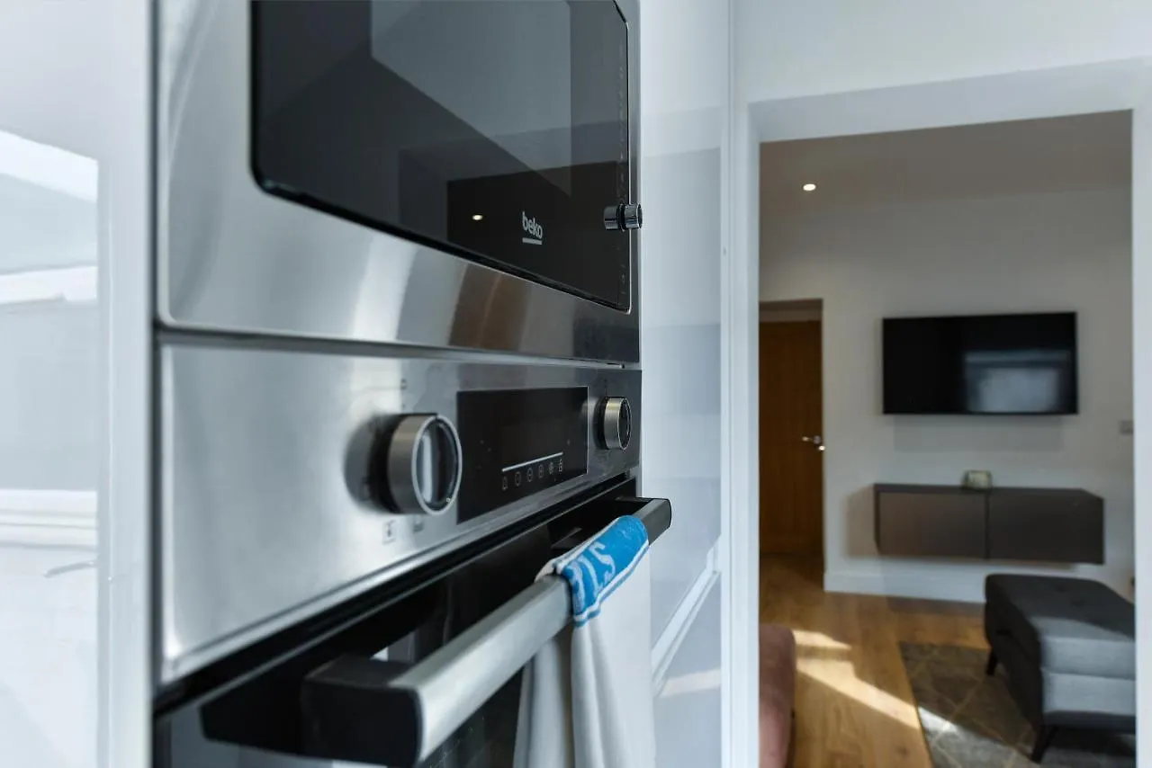 Apartment Claude House - Charming 4Bedroom Home Nottingham